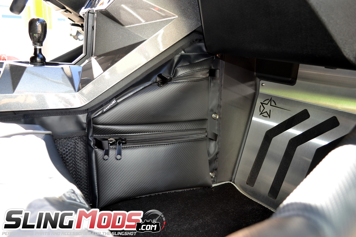 status-racing-passenger-side-knee-strorage-bag-polaris-slingshot-installed-2.jpg